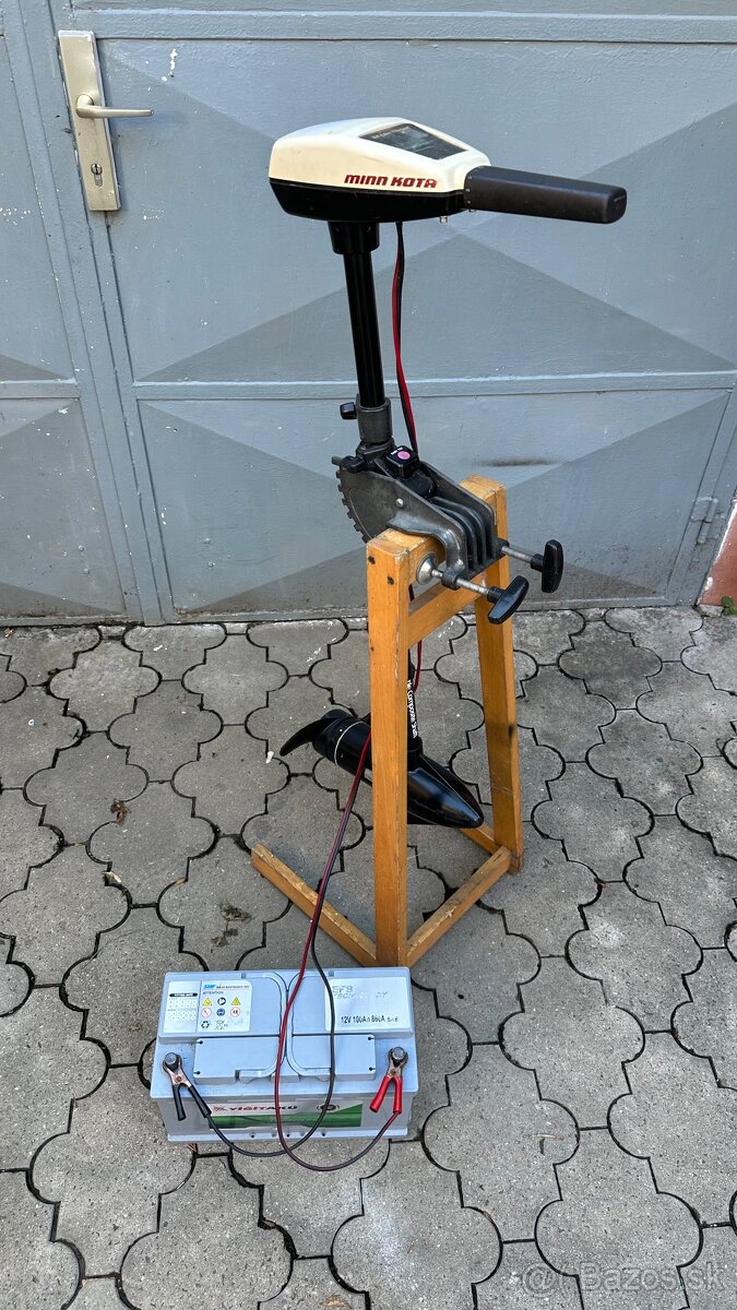Predam zavesny Lodny elektromotor Minn Kóta 24 Lod thrust. V - 7