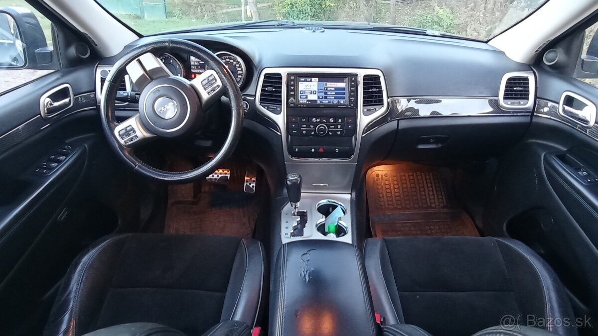 Jeep Grand Cherokee 3.0 - 7