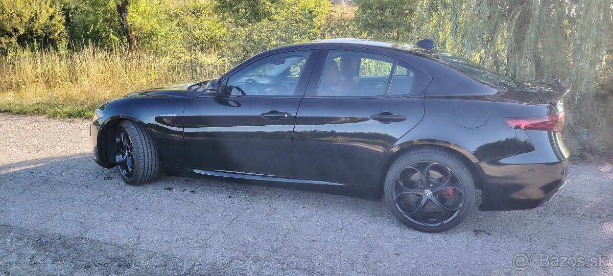 Alfa romeo giulia 2.0 turbo q4 206kw - 7