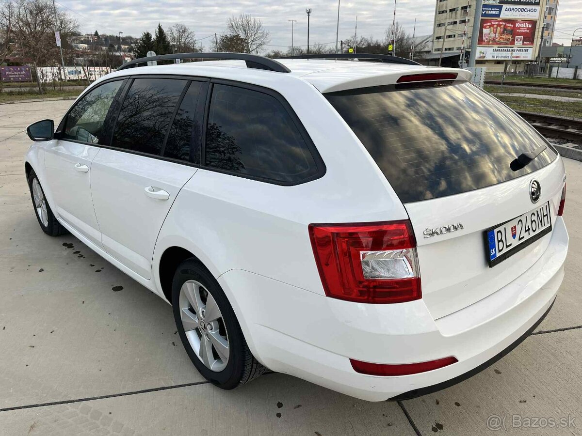 Škoda Octavia Combi III - 7