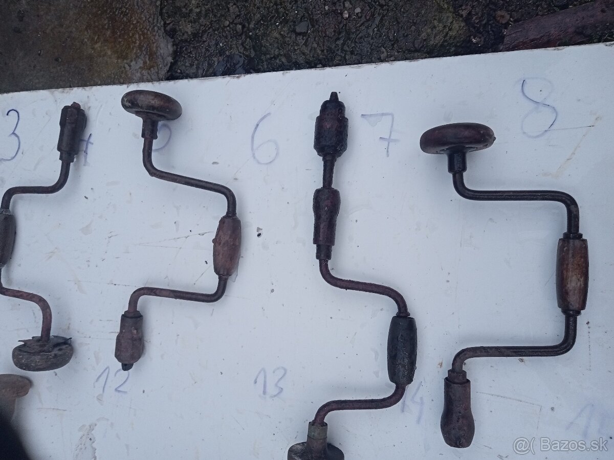 Lampáš formičky vŕtačka - 7