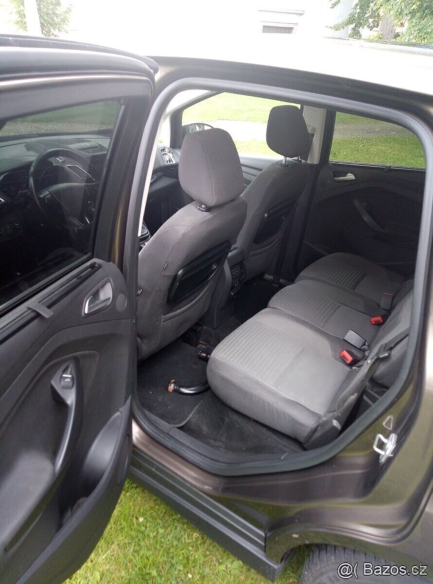 Ford C-max 2.0tdci 110kw rok 2015 Titanium Sync - 7