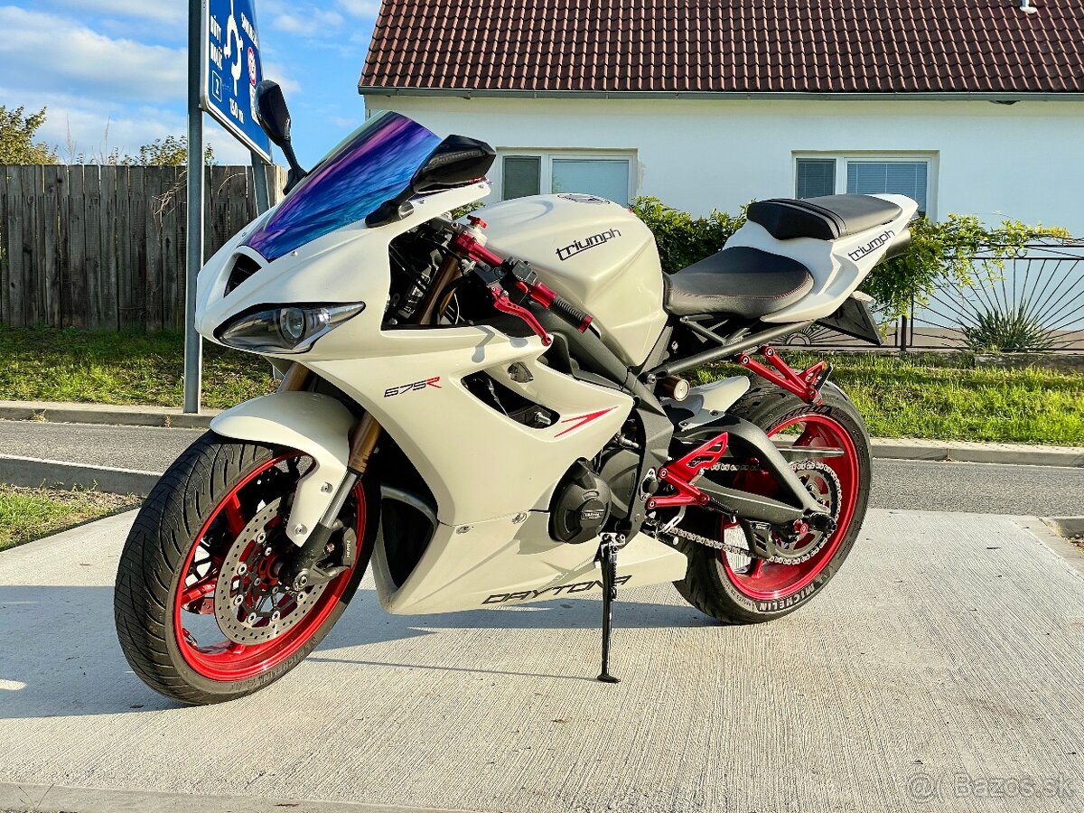Triumph Daytona 675 (STK do 1.7.2029) - 7