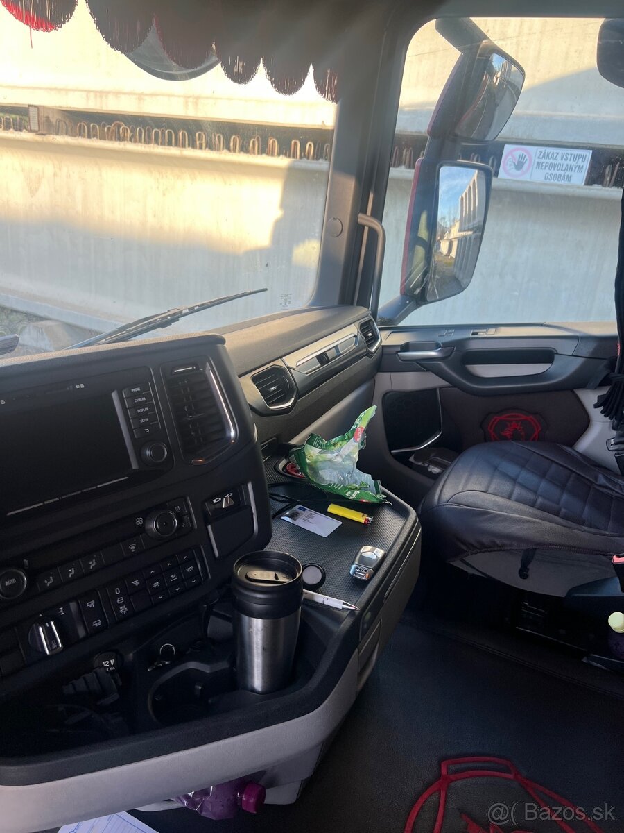 Scania 500 + náves LEGRAS - 7