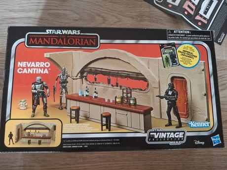 Sada Star Wars Mandalorian Hasbro Nevarro Cantina - 7