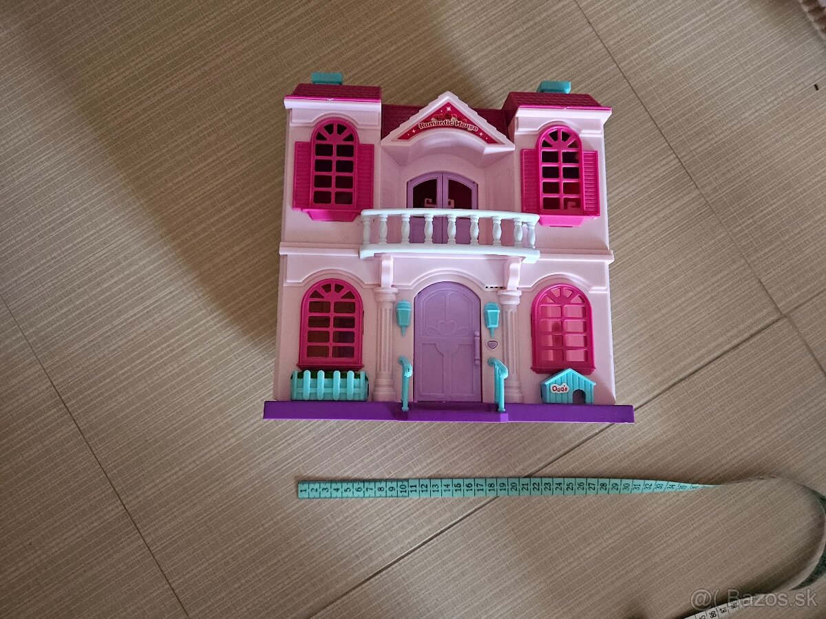 Domček pre figúrky - 7