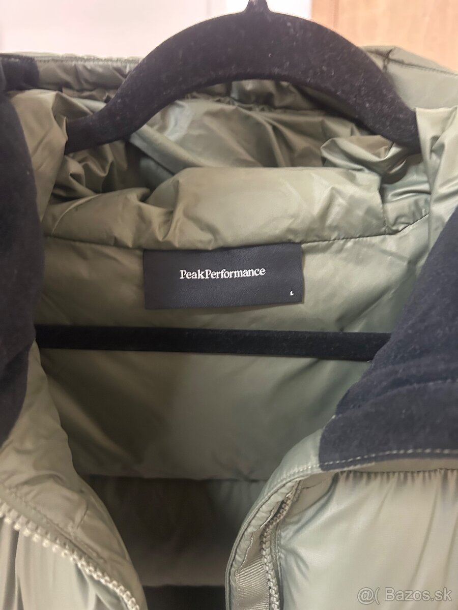 Zimna bunda Peak Performance L - 7