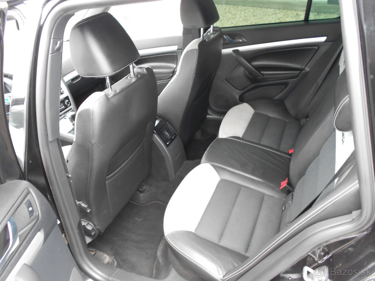 Škoda OCtavia Combi RS 2,0Tsi 200Ps DSG - 7