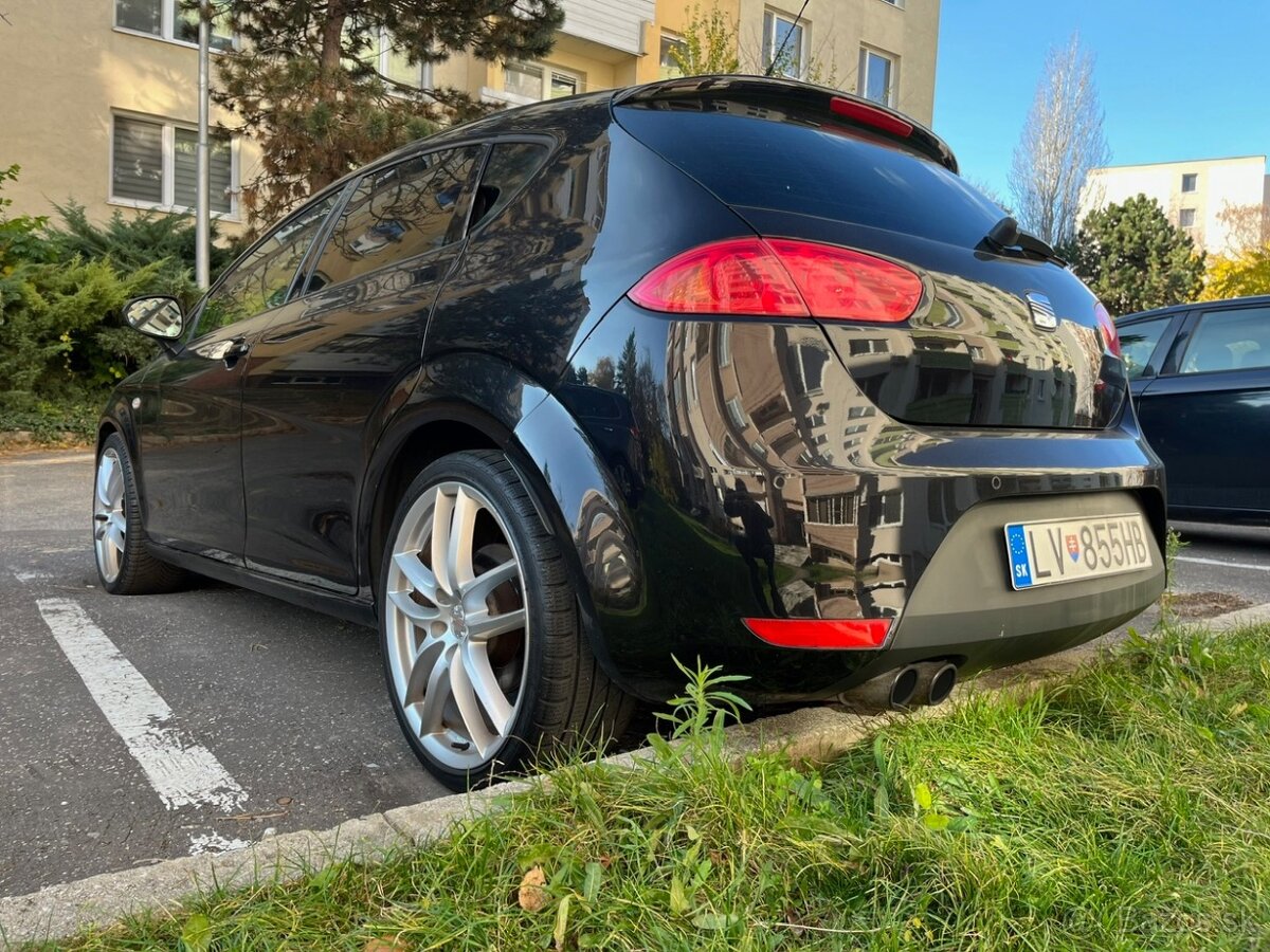 SEAT Leon Cupra R - 7