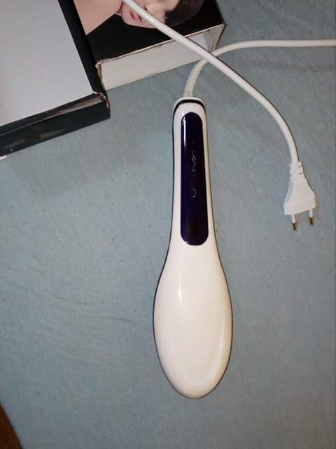 Žehliaca kefa na vlasy - 7