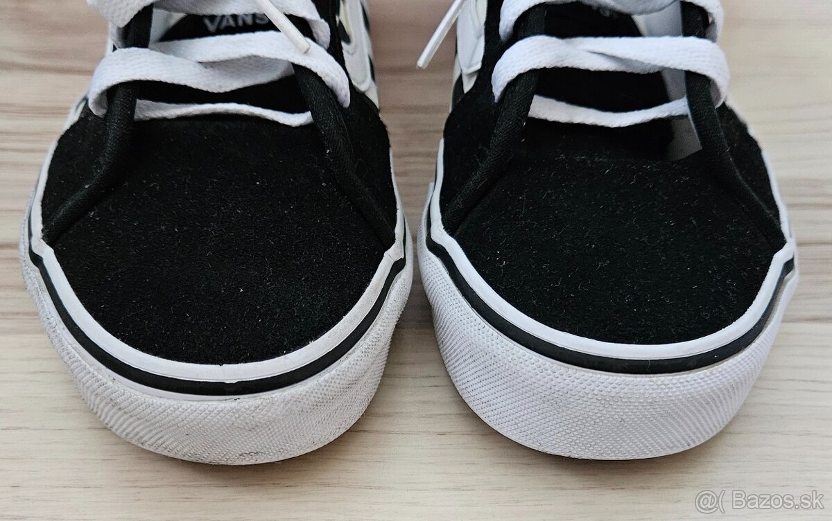 Tenisky Vans Filmore Decon v záruke do 6/26 - 7