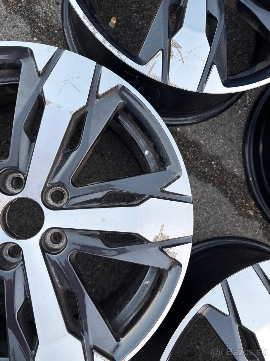 Disky Peugeot 3008 / 5008 R18, 7,5J, ET49 Los Angeles - 7