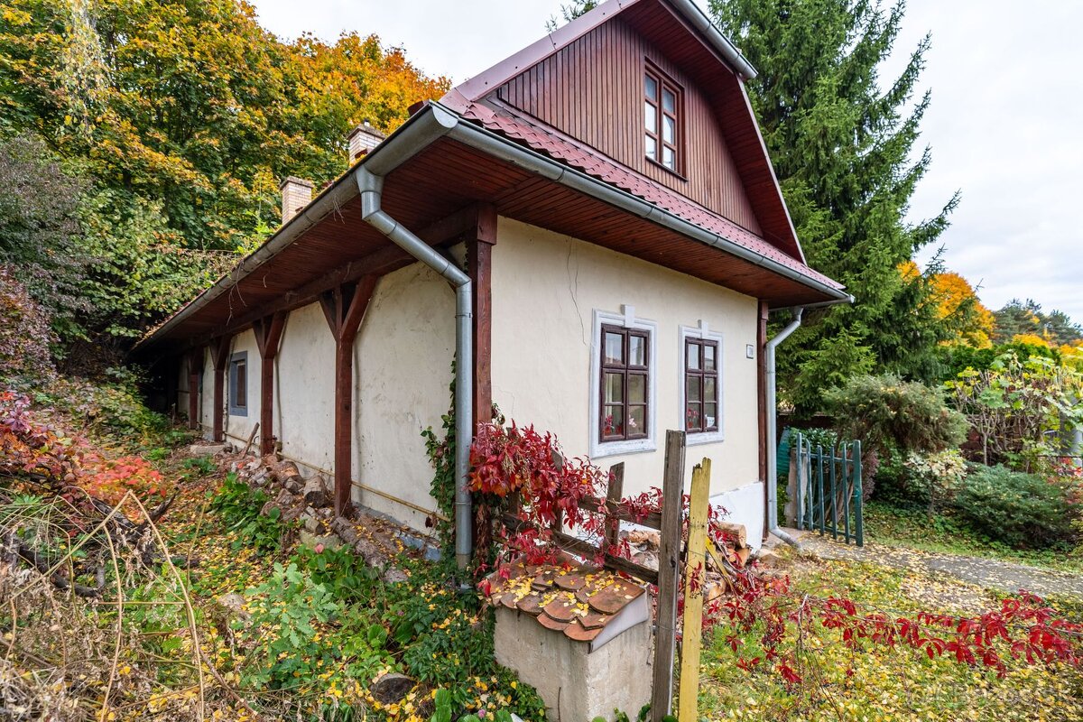 REZERVOVANÝ 200 ROČNÝ RODINNÝ DOM V MESTE VRANOV NAD TOPĽOU - 7