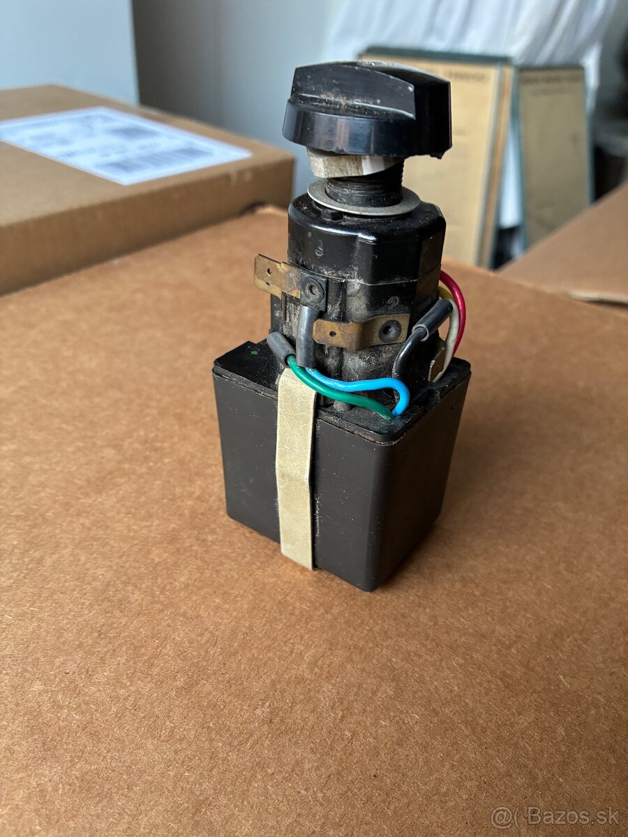 Diely Skoda, mriežka Mko, prepínač 100 MB - 7