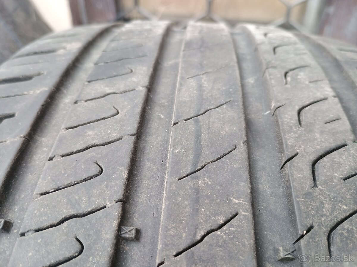 235/40R18 letné - 7
