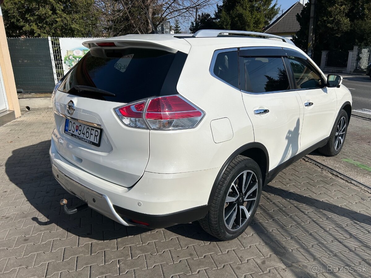 Nissan X-Trail 2.0 dCi Tekna Xtronic 4x4 - 7