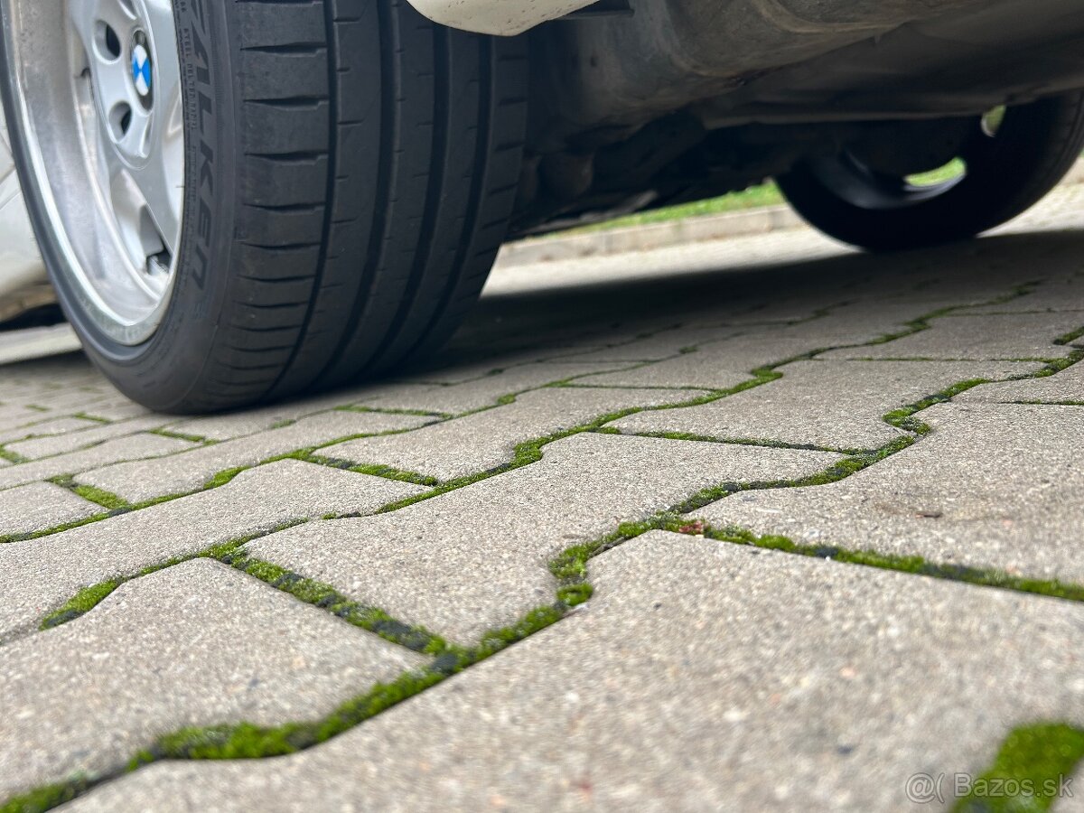 Prodám BMW M5 e34 - 7