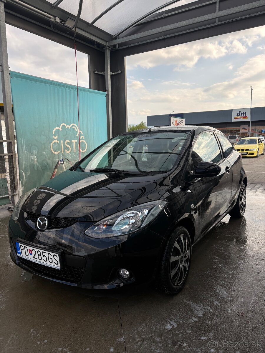 Mazda 2 - 7