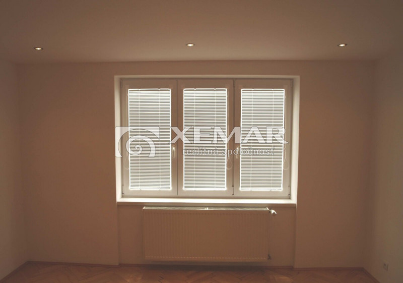 PREDAJ 2 izbovy byt Zvolen, centrum - 7