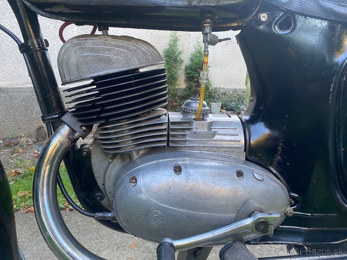 ČZ 250 typ 455 1960 - 7