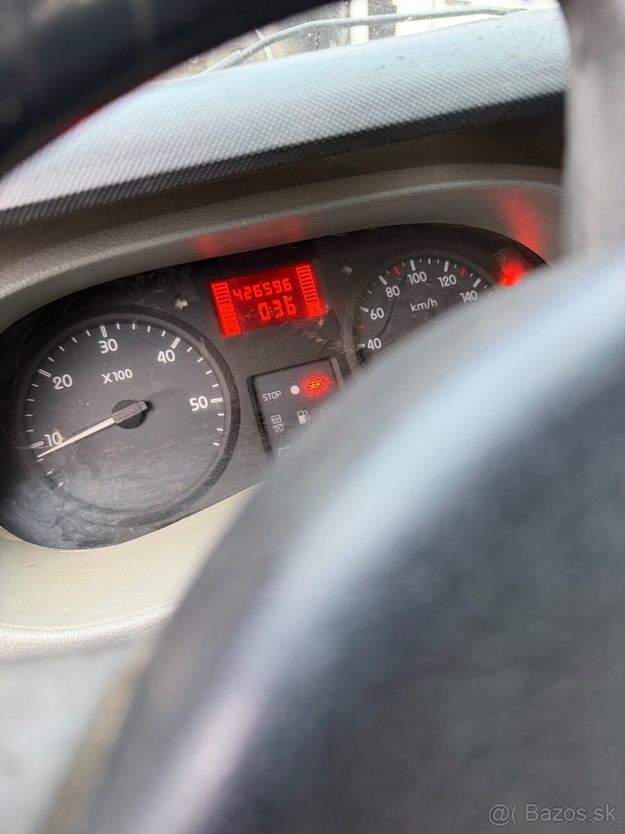 RENAULT Master 2.5 84kw 2003 r.v - 7