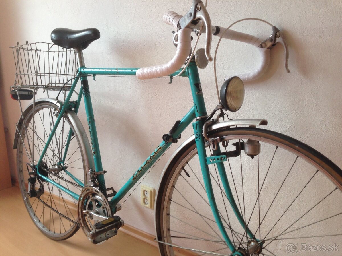 Retro cestný bicykel FAVORIT-ROKYCANY - 7