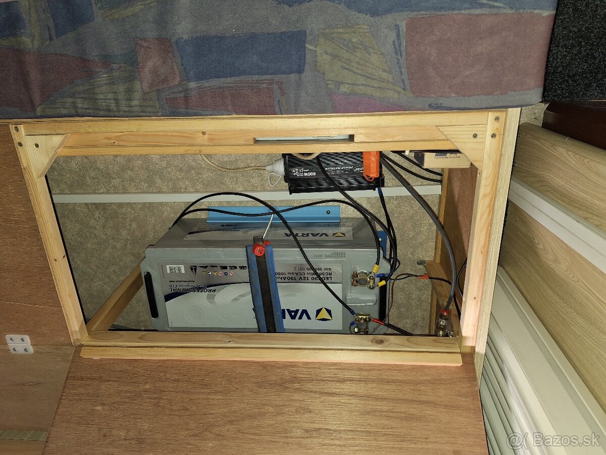 Predám karavan značky BEYERLAND - 7