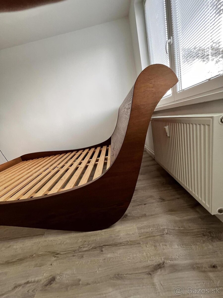 Manželská posteľ z dubového masívu + 2x nočný stolík - 7