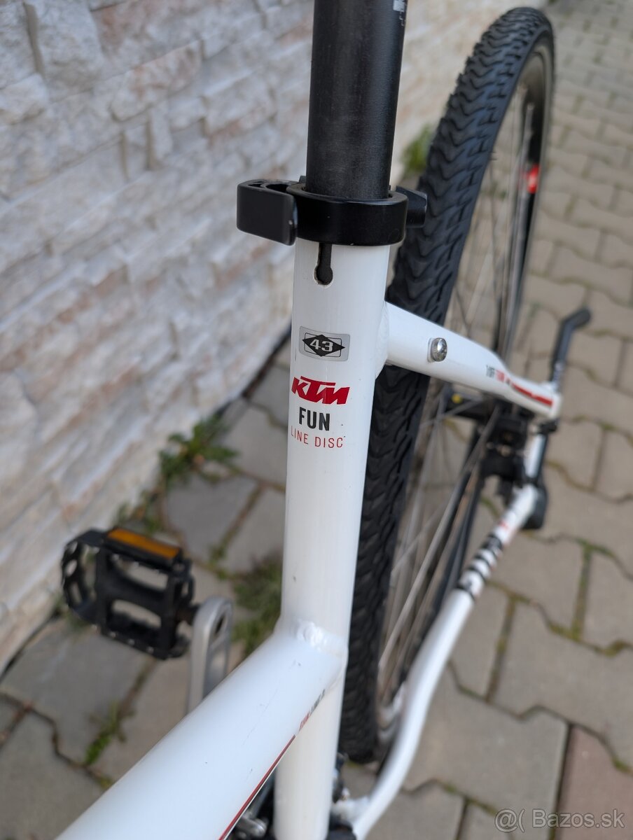 Trekingový bicykel KTM - FUN LINE 28" - 7