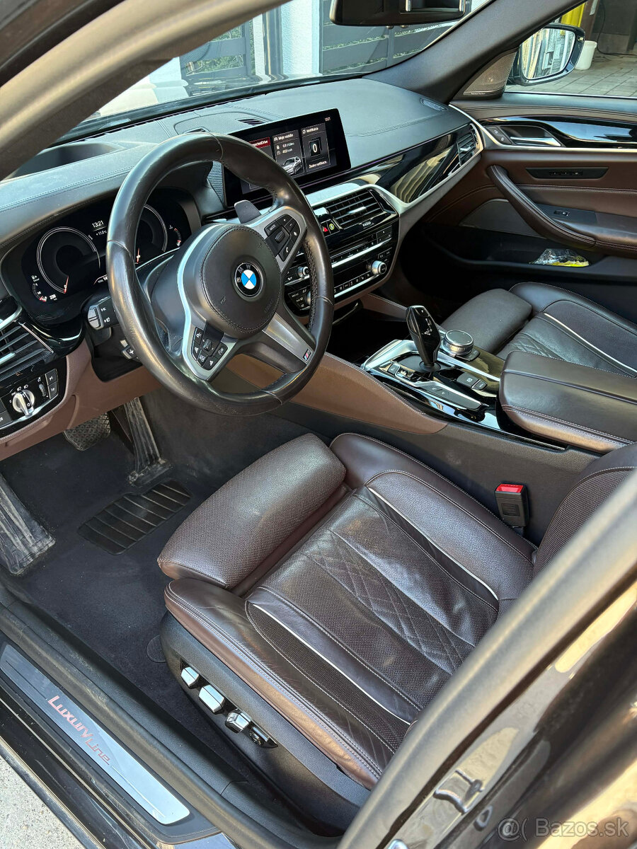 BMW Rad 5 530d xDrive A/T - 7