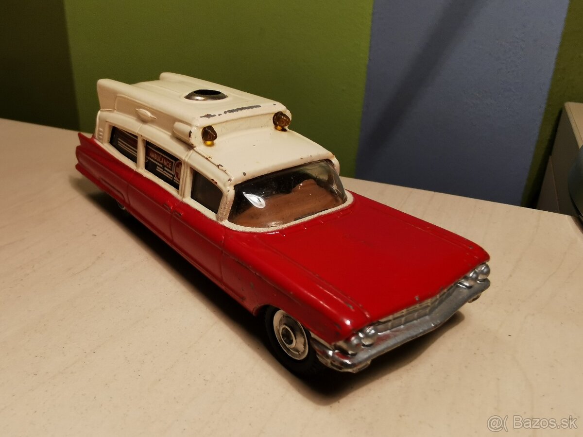 Corgi toys Ambulancia - 7