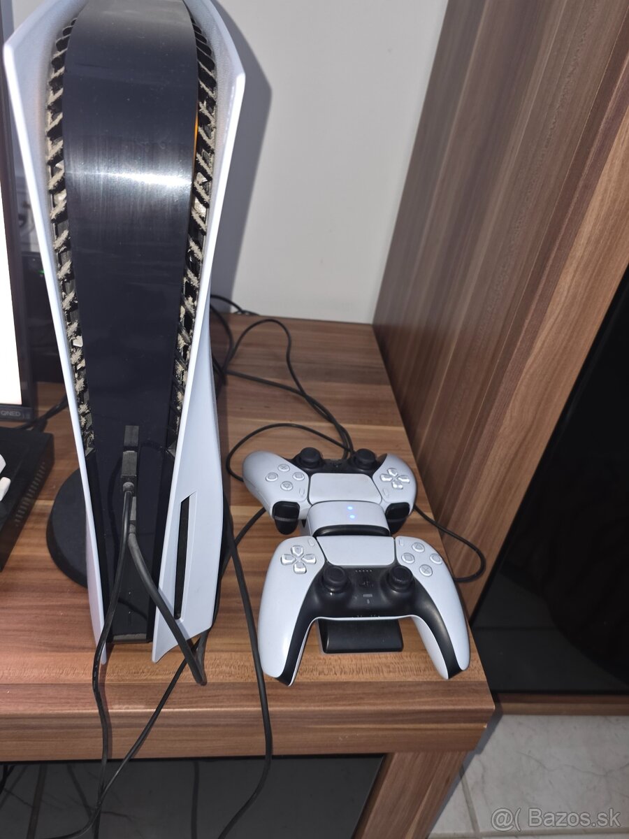 Predám ps 5 +VR 2 PS5 - 7