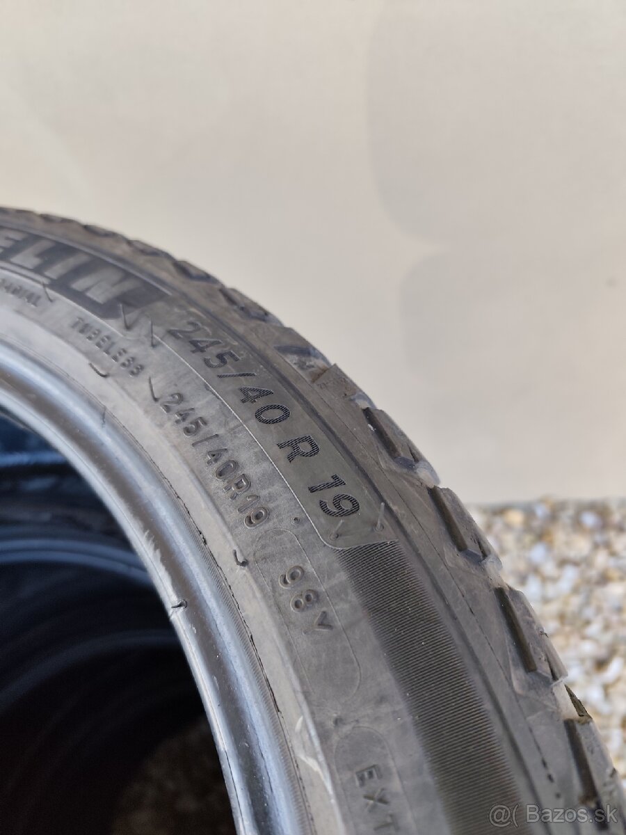245/40R19 Celoročné Michelin DOT4123 - 7