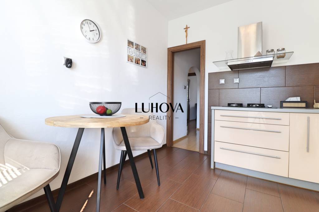 3 - izbový byt na obľúbenej adrese - 7