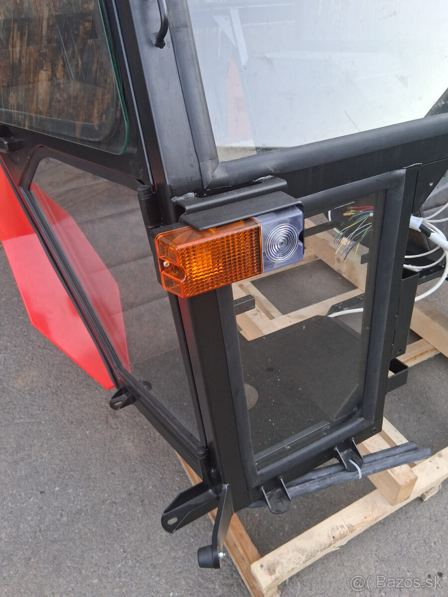 ponúkam nová kabina zetor - 7