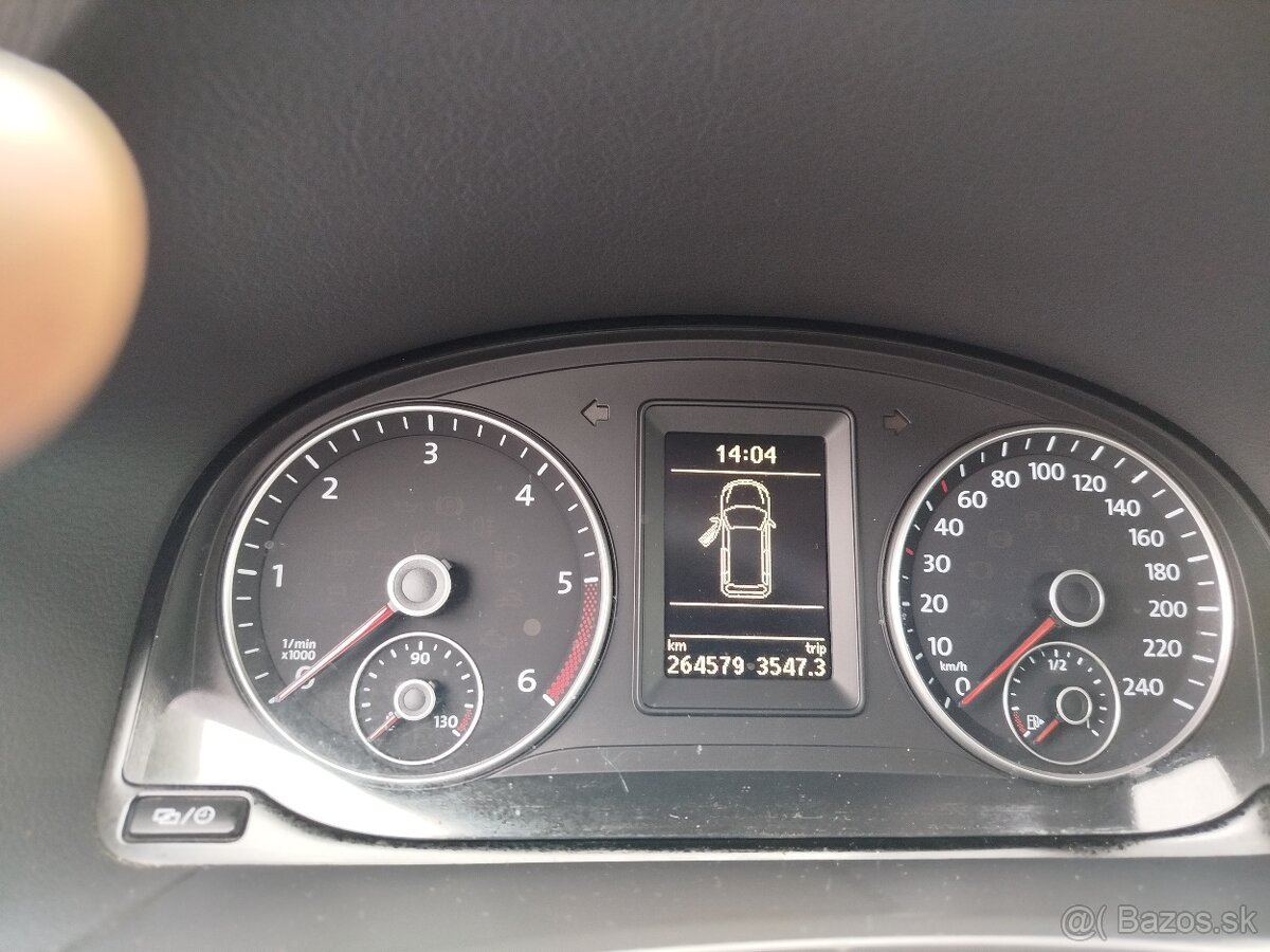 Volkswagen Touran - 7