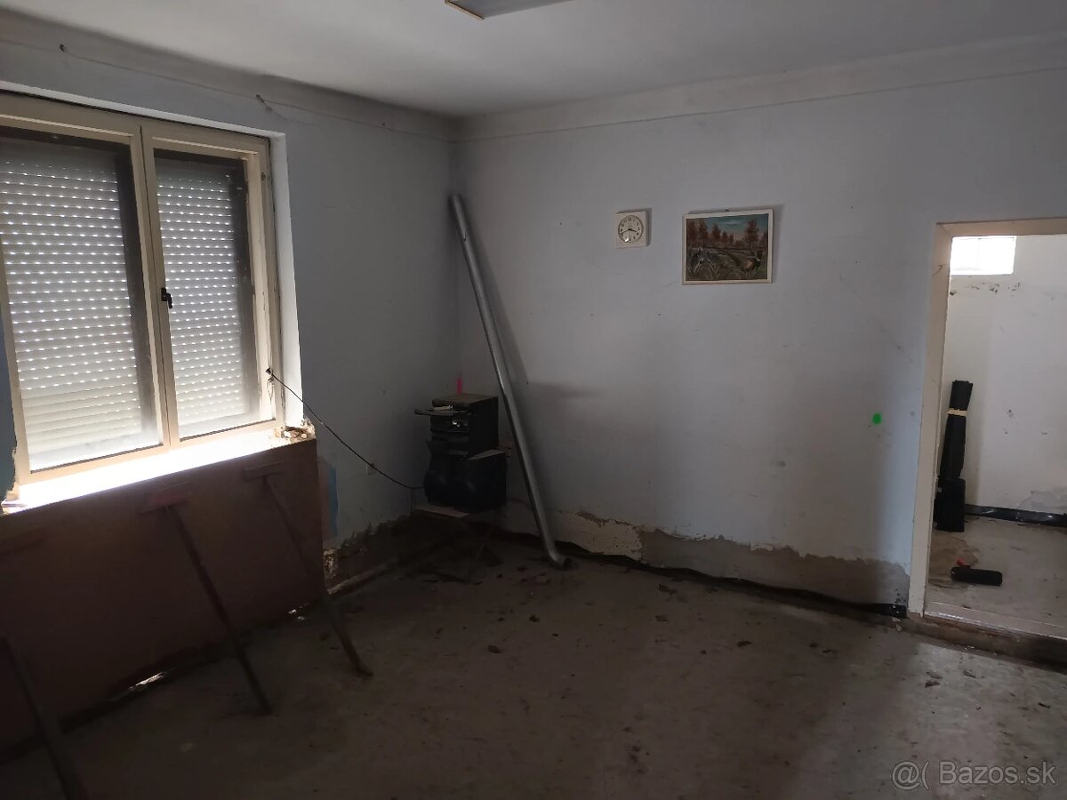 Predám dom s kuchynkou - 7