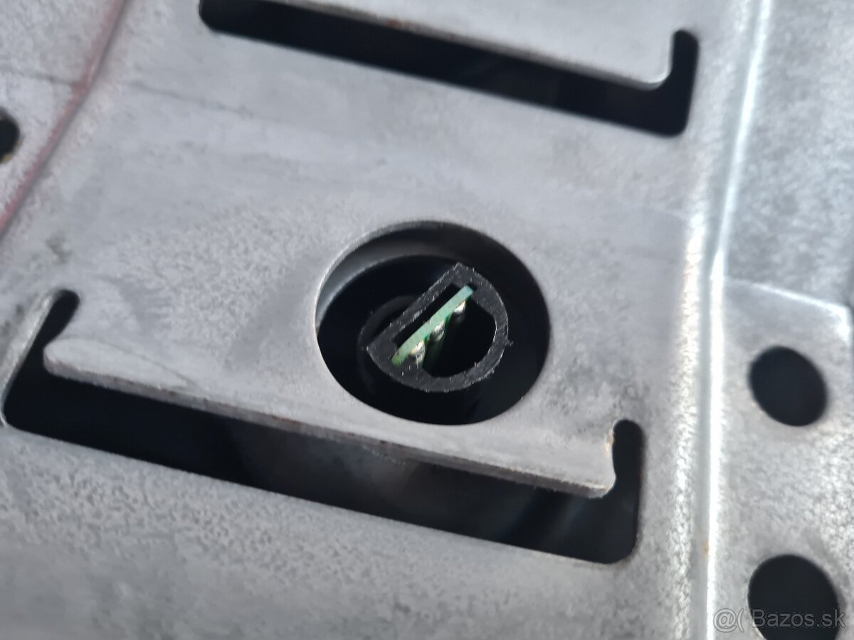 Olejová vaňa so snímačom Alfa Romeo 159 3.2 JTS - 7