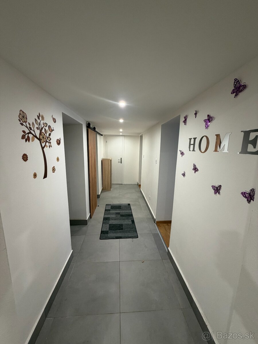 Kompletne zariadeny 2 izbovy byt Solivar - 7