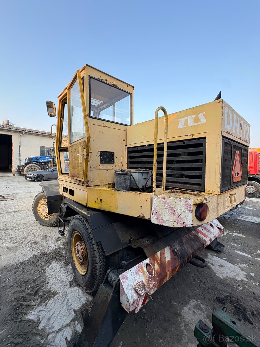 Predam kolesovy nakladac dh 112 - 7