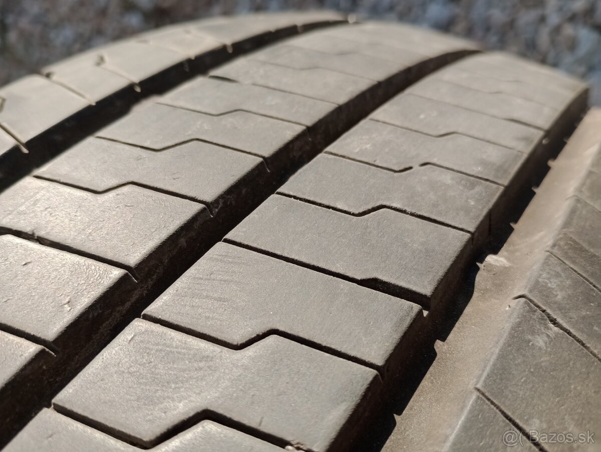 Predam 2ks pneu 215/75/r16C letne Continental - 7