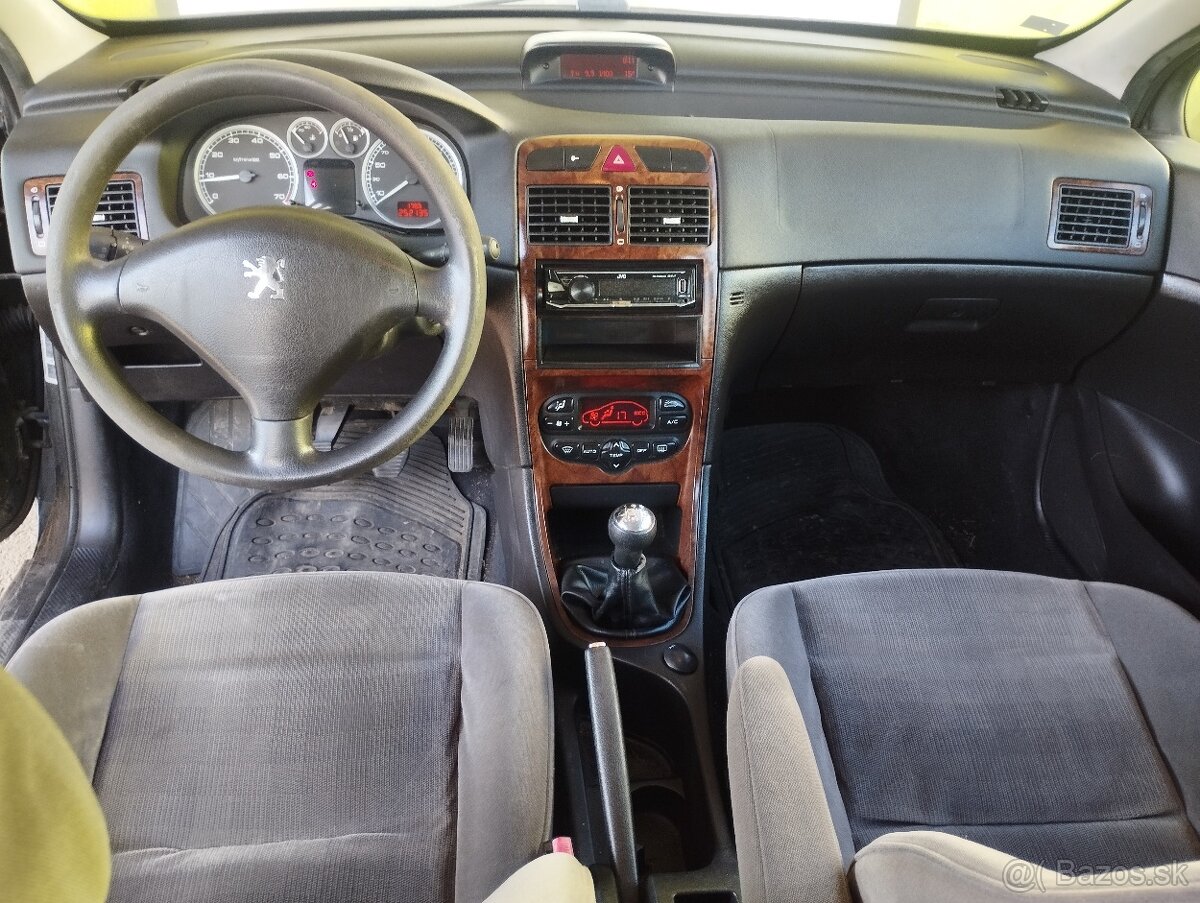 Peugeot 307 1.6 benzín 80kw - 7