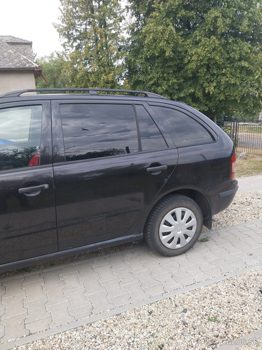 Škoda Fabia - 7