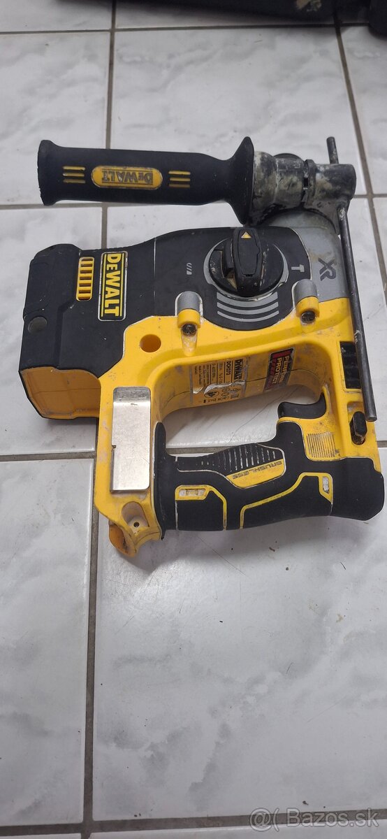 Dewalt DCH273 - 7