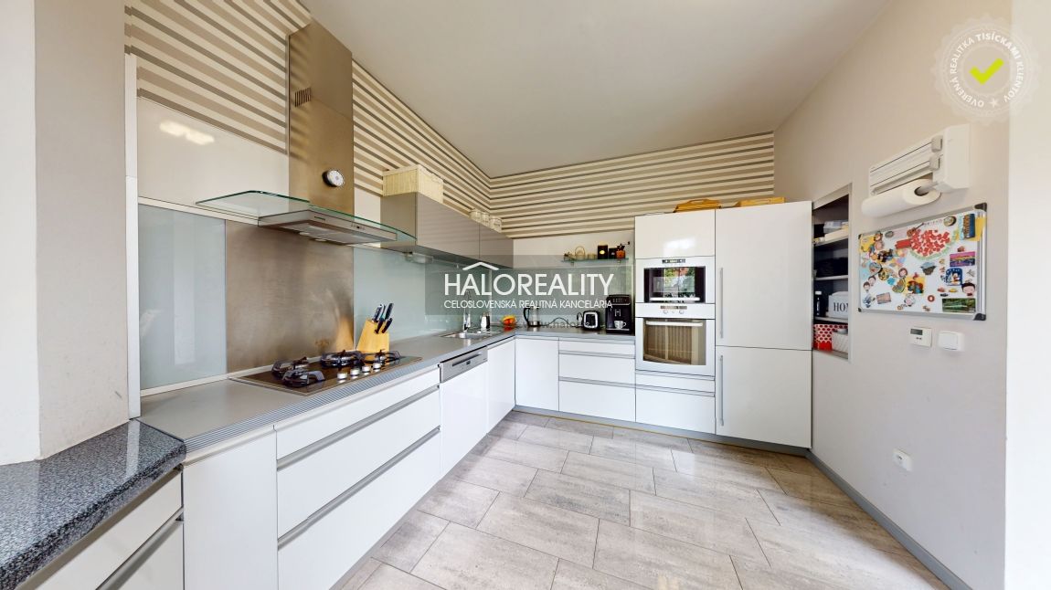 HALO reality - Predaj, rodinný dom Dunajská Streda, centrum - 7