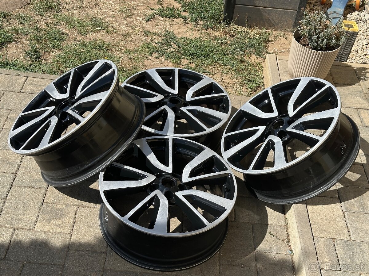 Disky R19 5x114,3 7J ET40 - 7