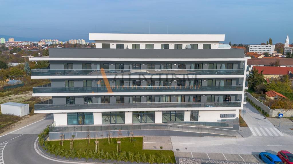 ZNÍŽENÁ CENA l NA PREDAJ 3 IZBOVÝ BYT S BALKÓNOM, PODUNAJSKÉ - 7