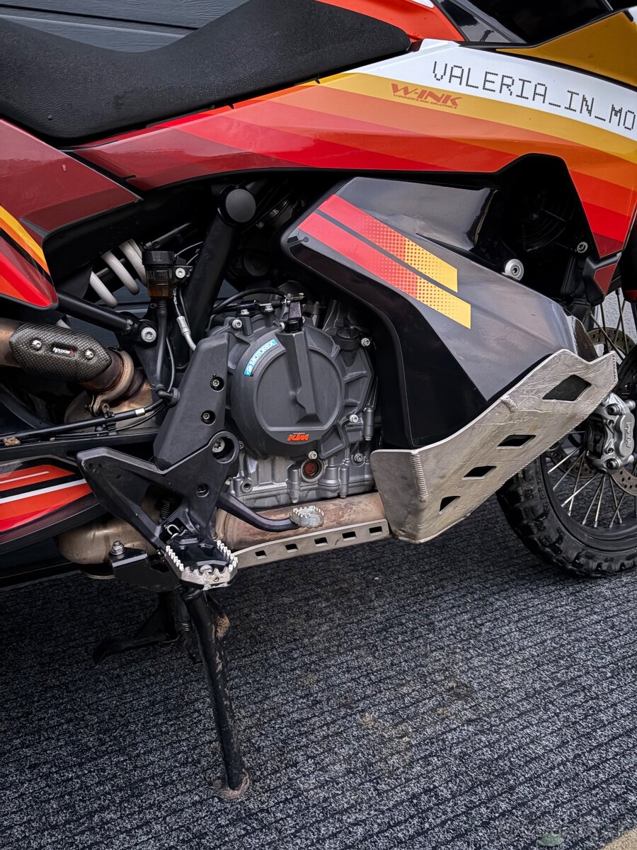 KTM Adventure 890 2023 - 7