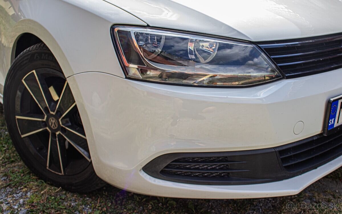 Volkswagen Jetta 1.6 TDI Comfortline - 7