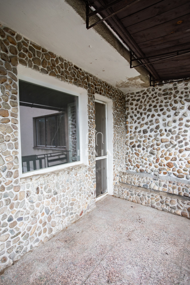 3-generačný rodinný dom s obrovským potenciálom - Košice-Krá - 7